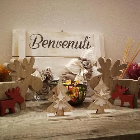 Lanterna Room&breakfast B&B 카르피