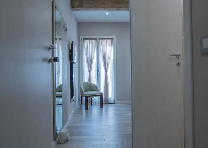 Lanterna Room&breakfast 4*