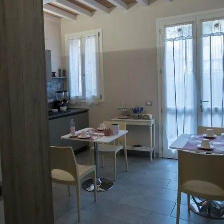 ベッド・アンド・ブレックファスト Lanterna Room&breakfast