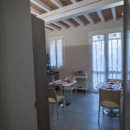 ベッド・アンド・ブレックファスト Lanterna Room&breakfast