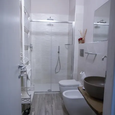 Lanterna Room&breakfast ベッド・アンド・ブレックファスト 4*