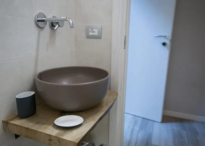 Lanterna Room&breakfast B&B 카르피